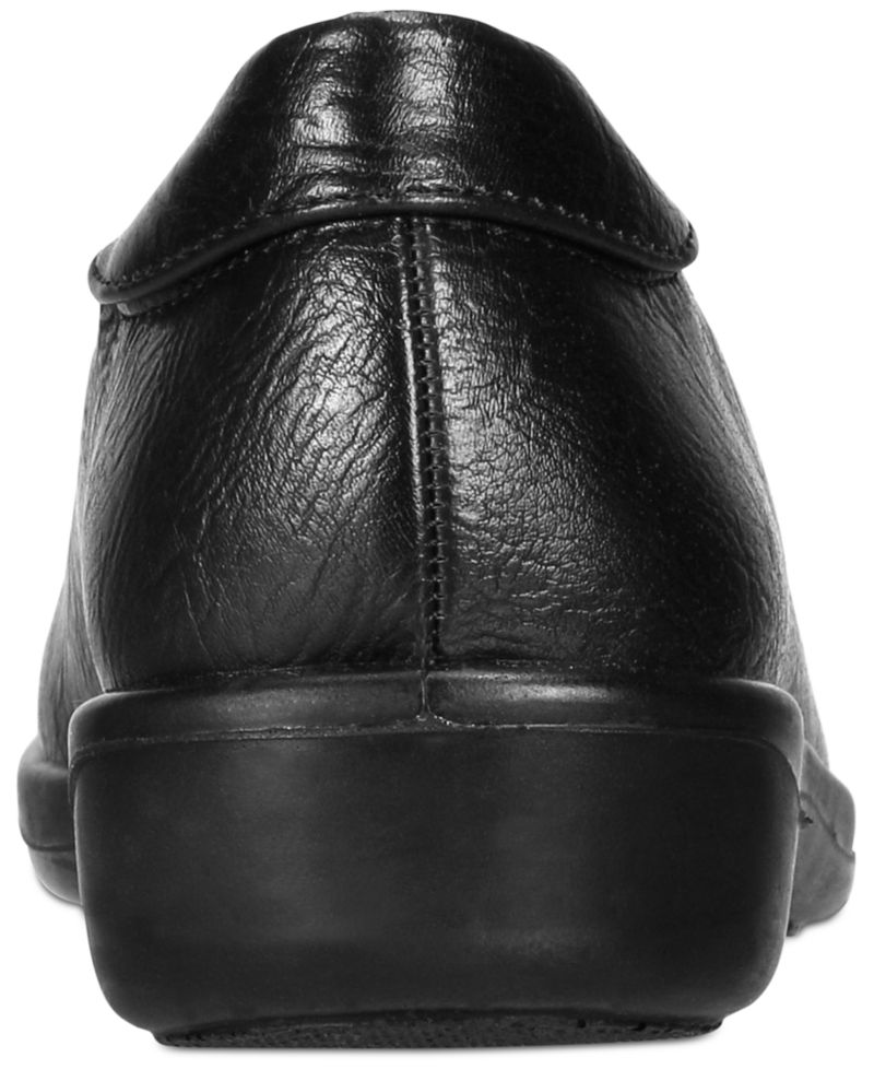 Genesis Loafers