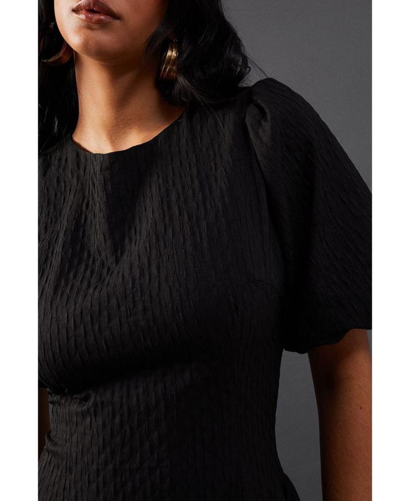 Women's Seersucker Puff Sleeve Midi Dress