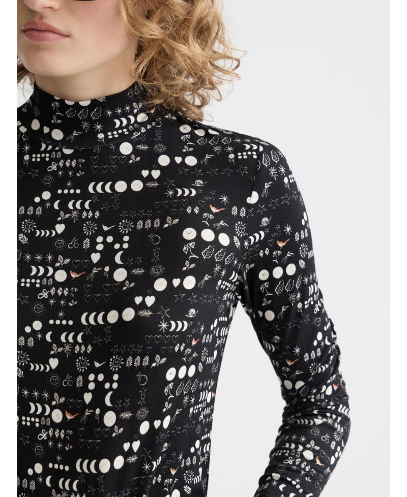 Women's All Over Printed Mock Neck Long Sleeve T-shirt