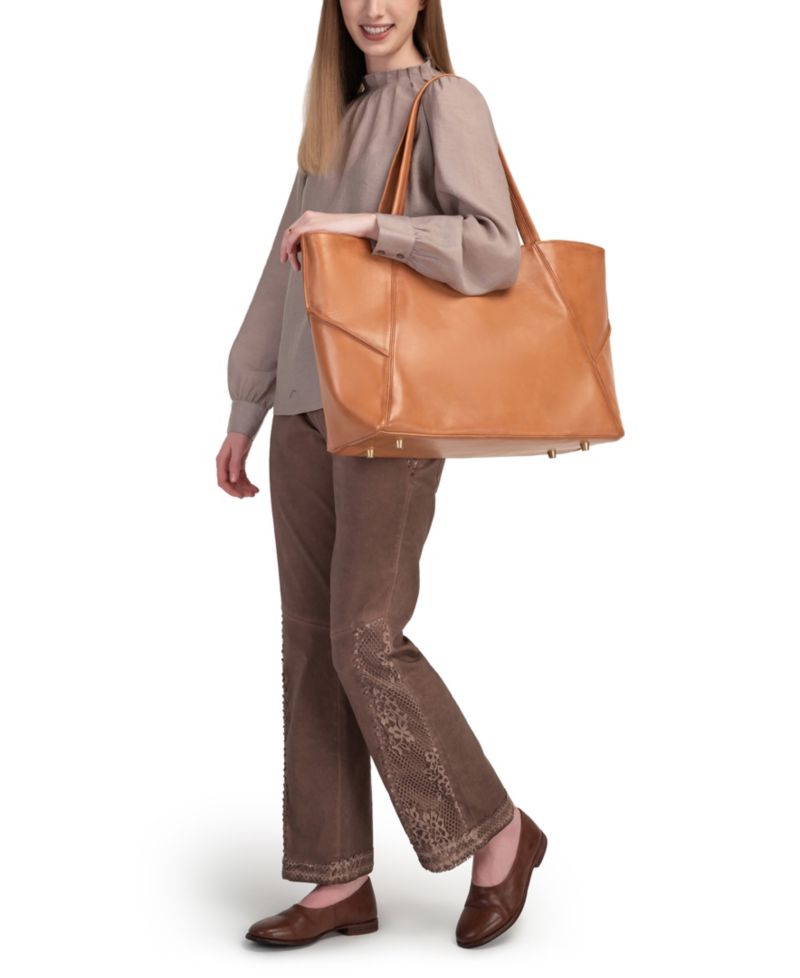 Wishbone Extra-Large Leather Carryall Tote Handbag