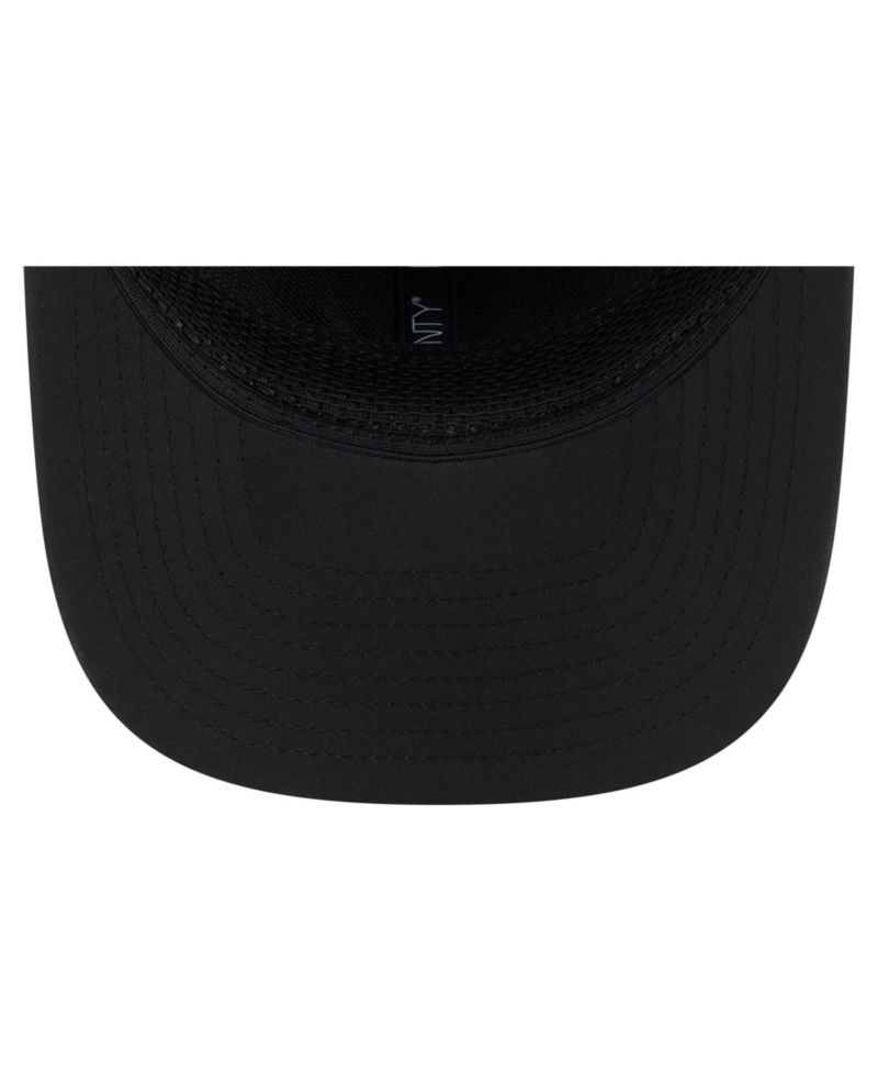 Men's Black Minnesota Vikings 2026 Sideline 9SEVENTY Adjustable Hat