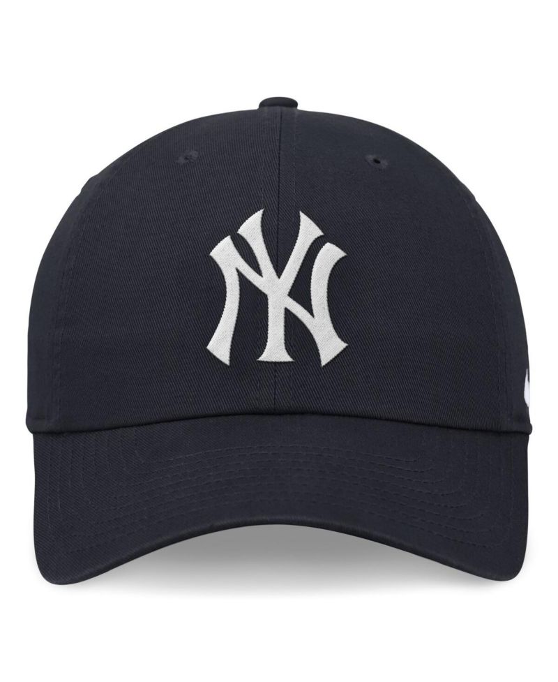 Men's Navy New York Yankees Evergreen Club Adjustable Hat