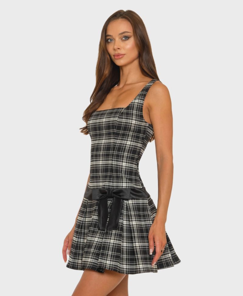 Juniors' Square Neck Drop-Waist Contrast Bow Detail Dress