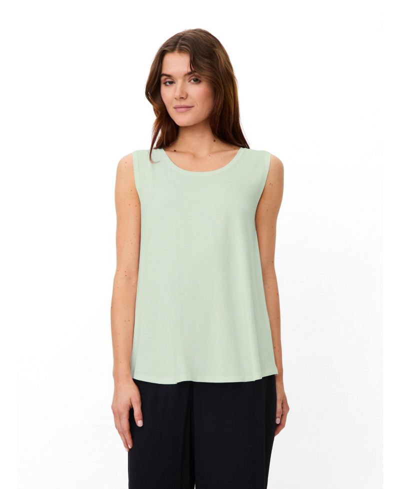 Women's Maelisa Scoop Neck Sleeveless Top