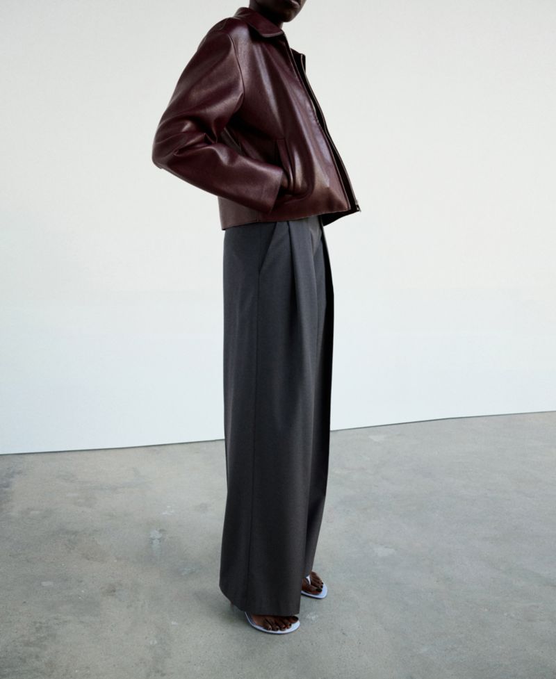 Women's Straight-Fit Pleated Pants
