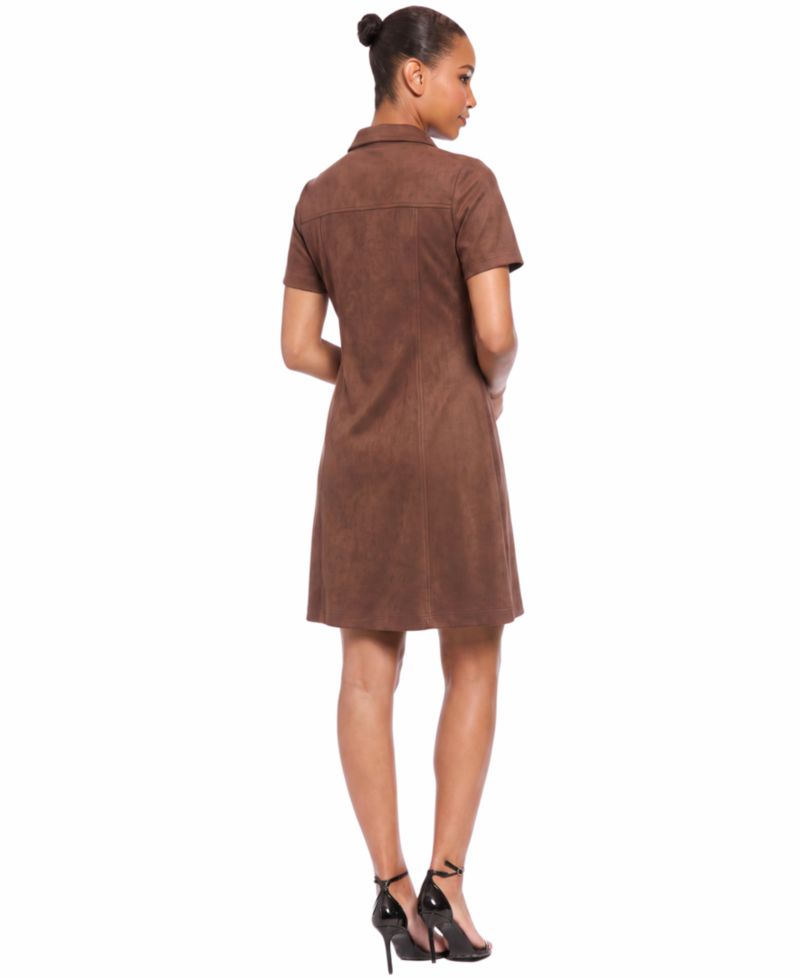 Women's Fit and Flare Short-Sleeve V-Neck Mini Dress
