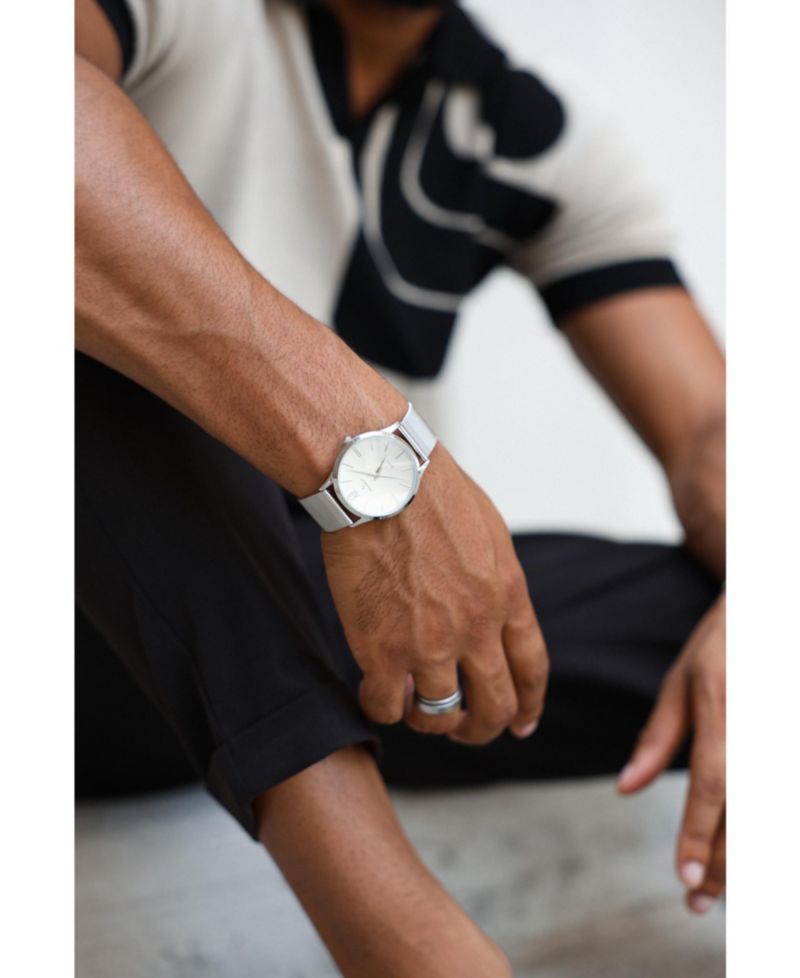 Men's 40mm Silver Dial Slim Case Stainless Steel Mesh Watch