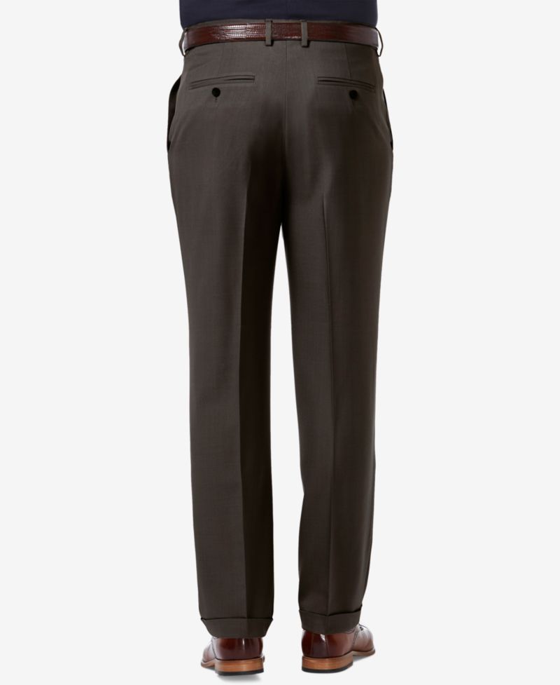 Men's Premium Comfort Stretch Classic-Fit Solid Pleated Dress Pants