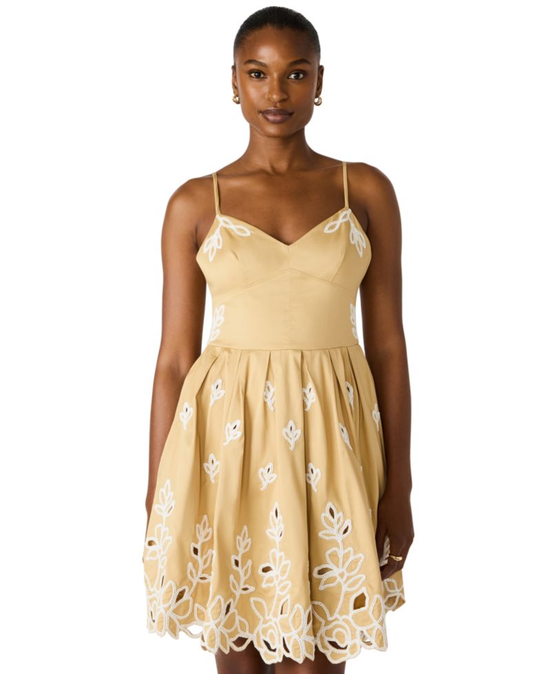 Emelia Sweetheart Neck Dress