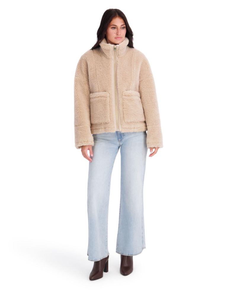 Women's Faux Fur Jacket With Patch Pockets And Funnel Neck