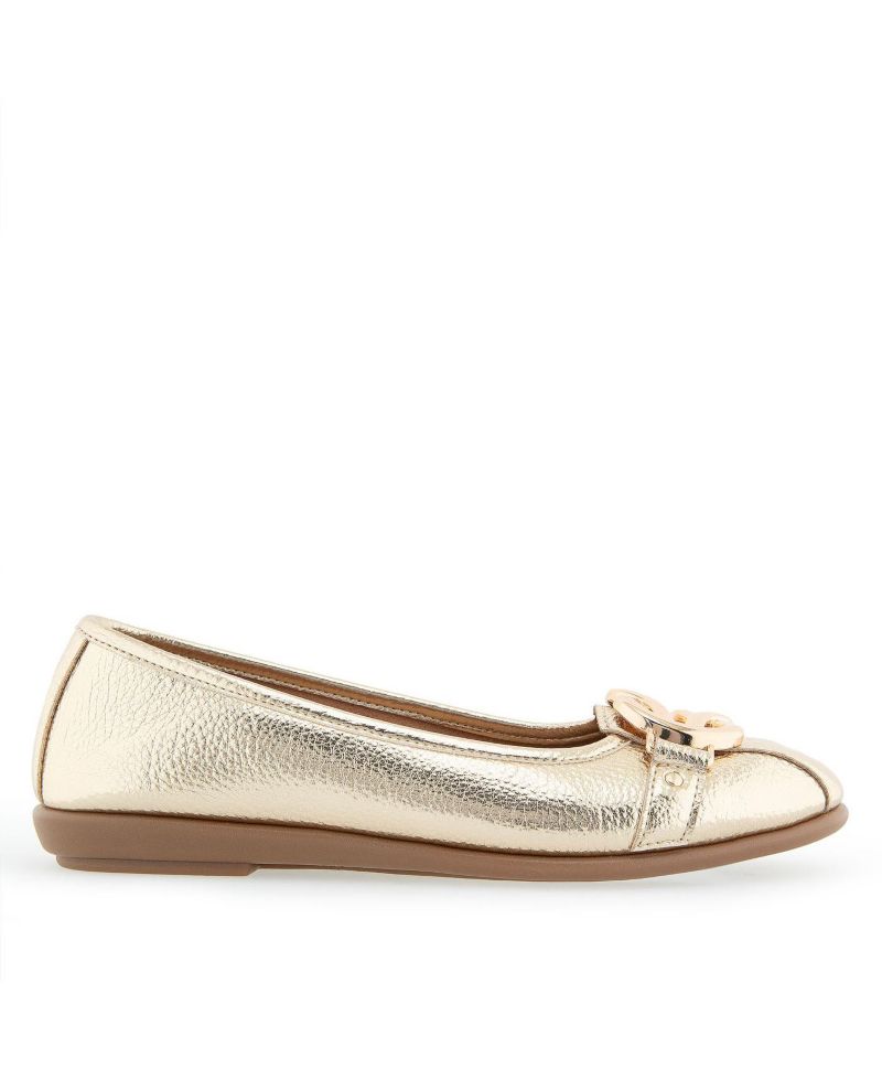 Women's Big-Bet Slip-On Ballet Flats