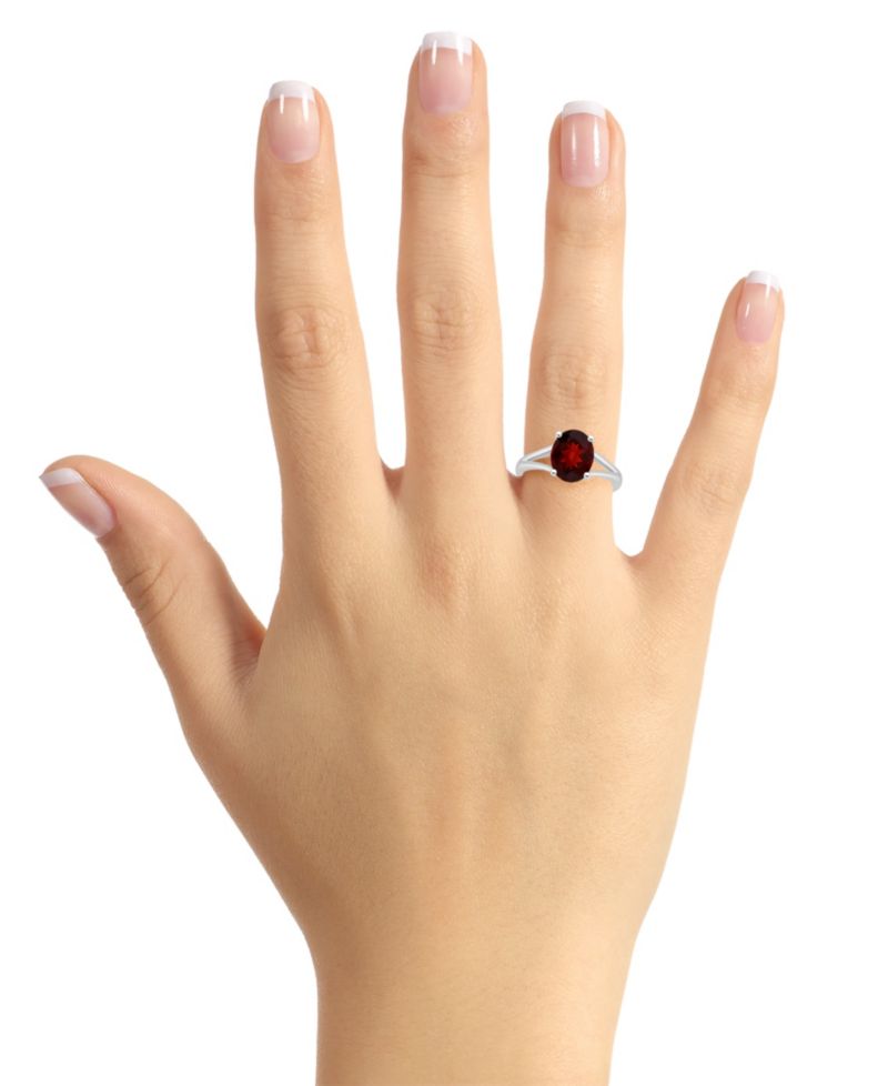 Women's Garnet (3-1/10 ct.t.w.) Ring in Sterling Silver