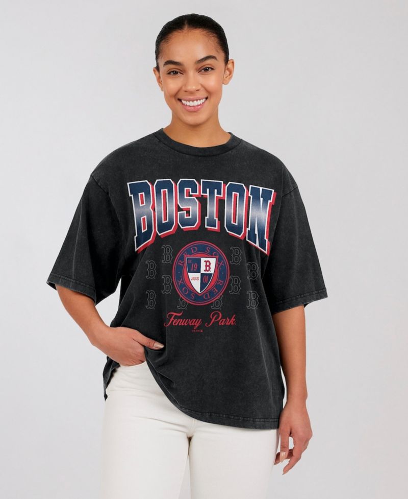 Women's Black Boston Red Sox Oversized Boyfriend T-Shirt