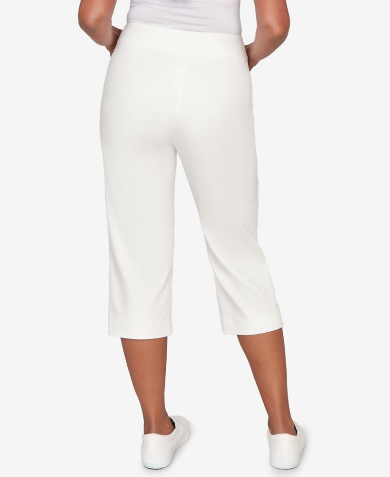 Women's Resort Living Smooth Waist Easy Pull- On Capri Pants