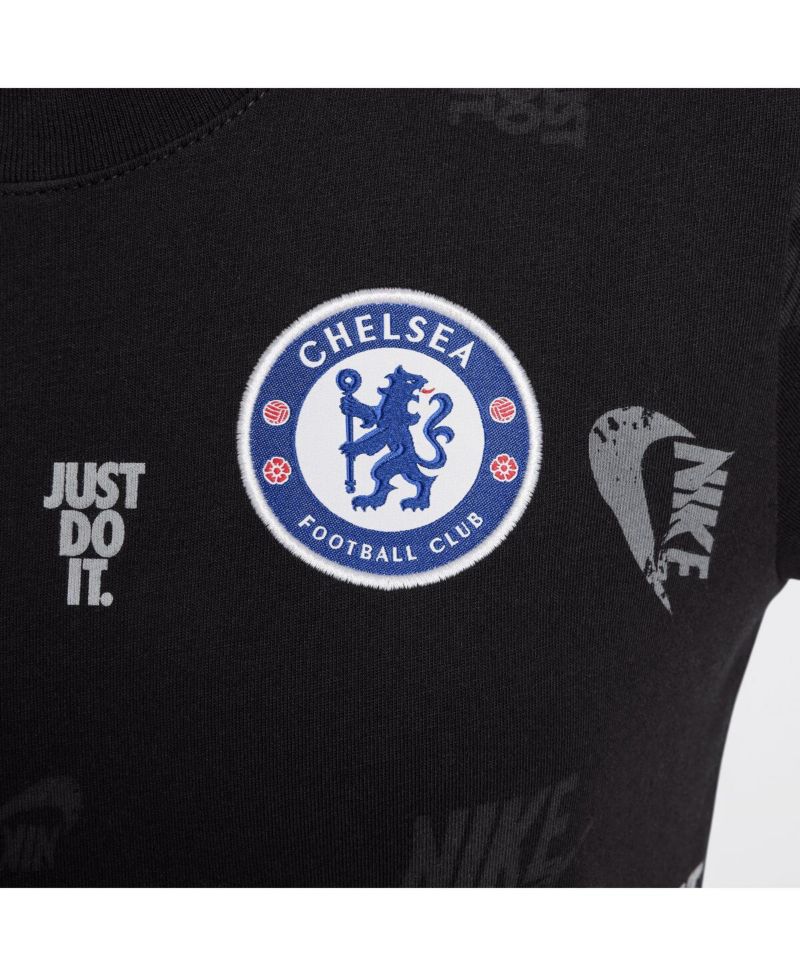 Big Boys and Girls Black Chelsea Just Do It Crest T-Shirt