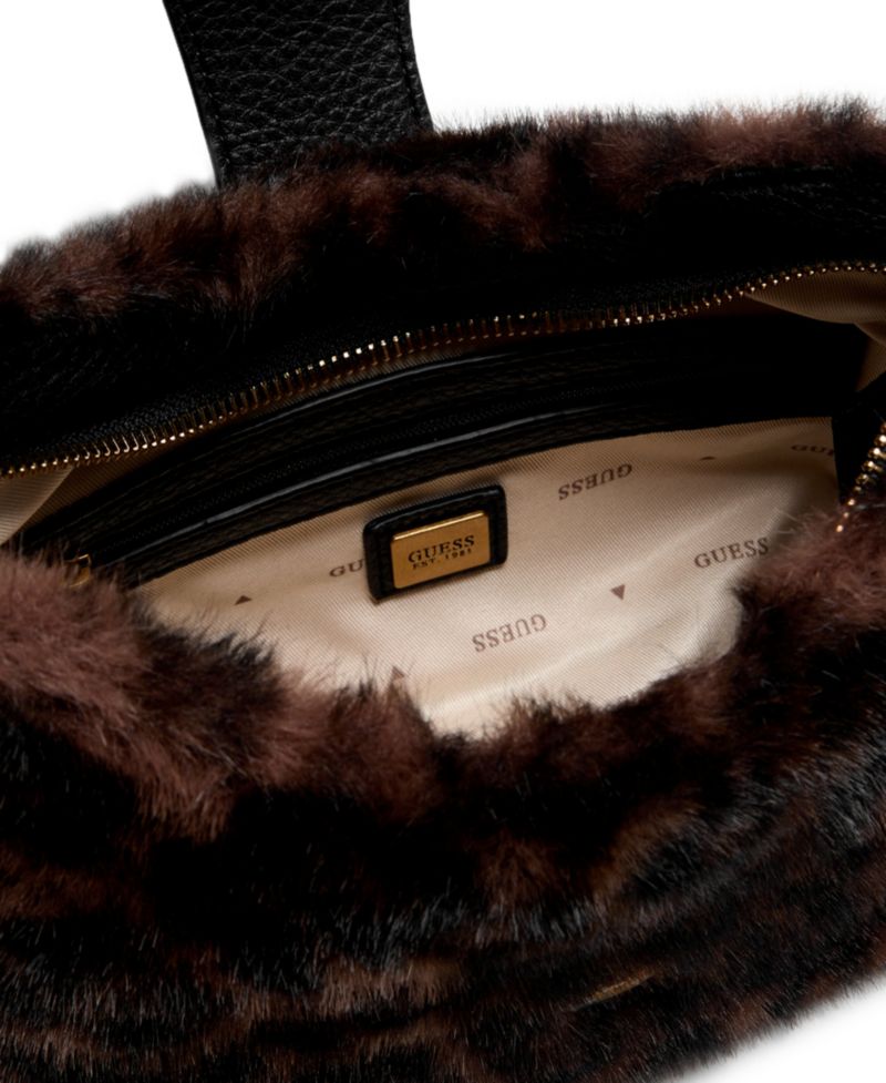 Camden Small Shoulder Handbag