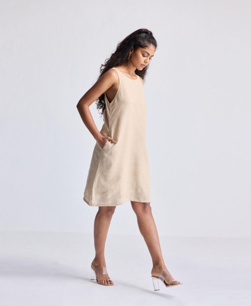 Women's Hemp Short Dress with Back Embroidered Lace Detail