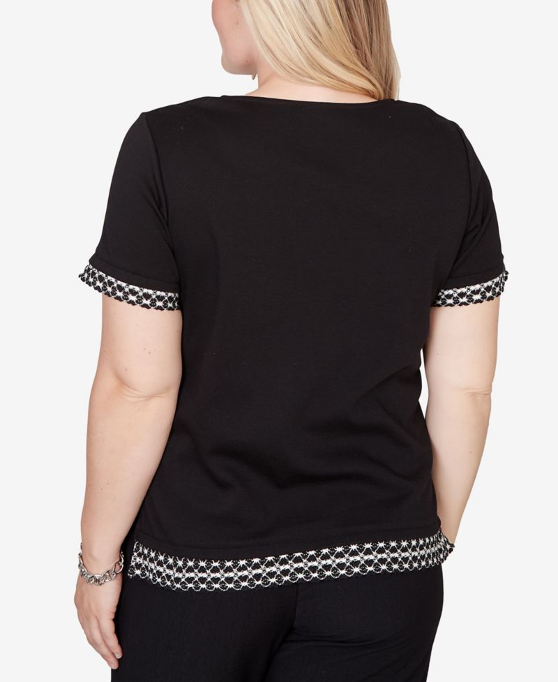 Women's Crowd Pleaser Flower Sequin Lace Border Top