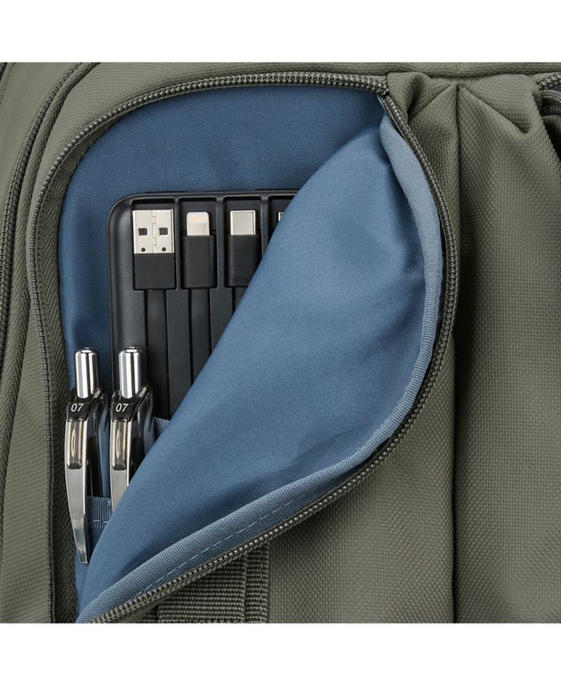 Lineage 17" Backpack