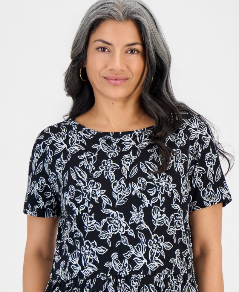 Petite Printed Short-Sleeve Tiered Knit Dress