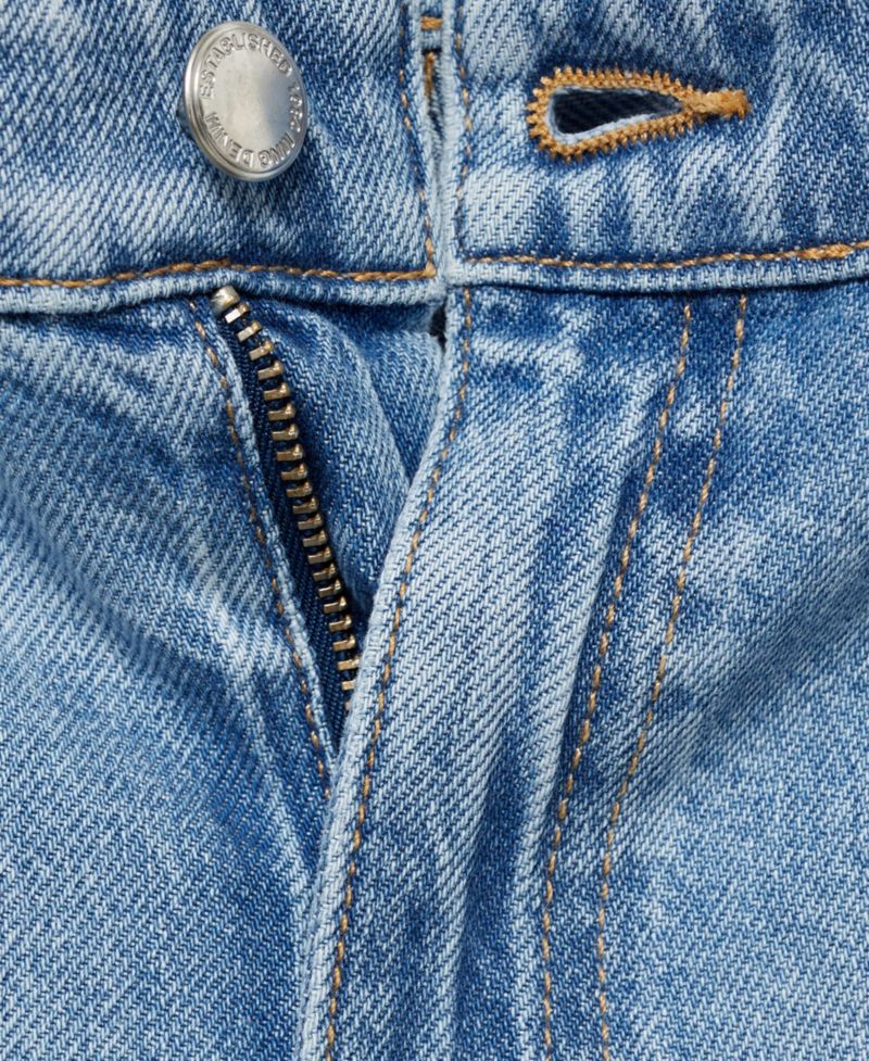 Women's Wide Leg Pleated Jeans