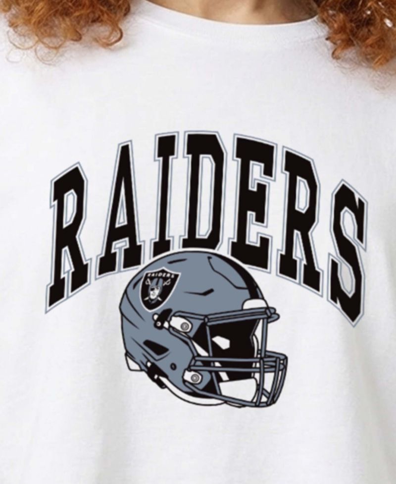 Women's Las Vegas Raiders Boyfriend Cropped T-Shirt
