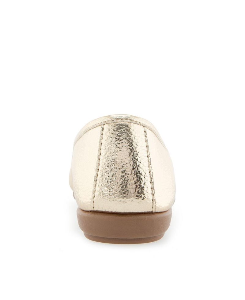 Women's Big-Bet Slip-On Ballet Flats