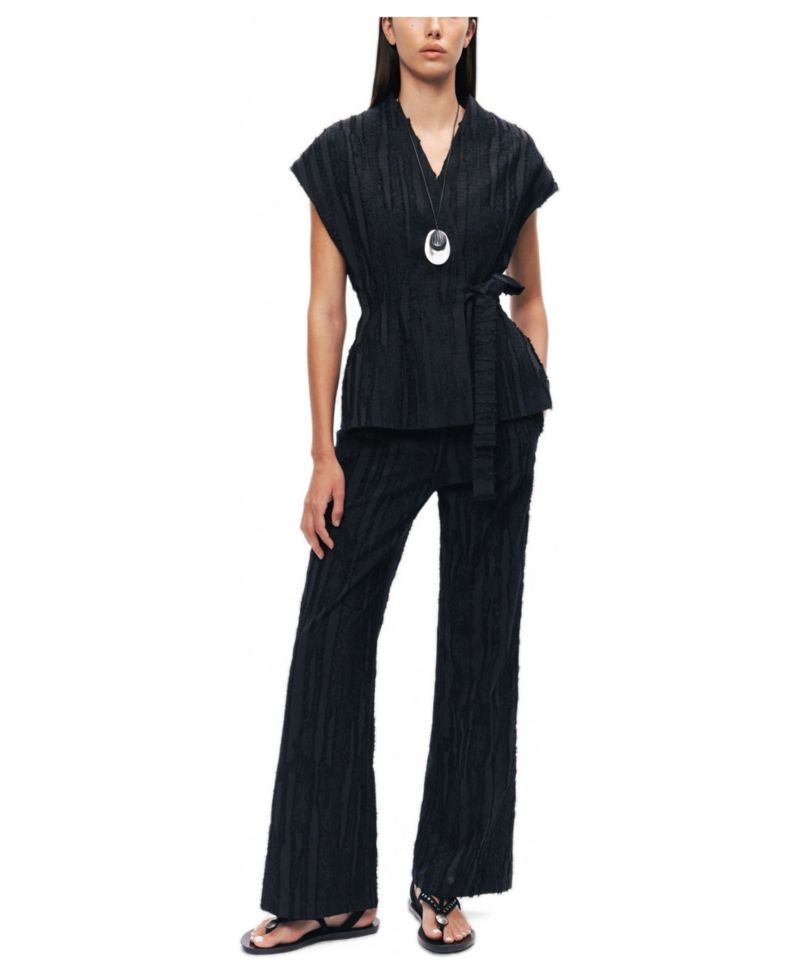 Women's Textured Belted Vest