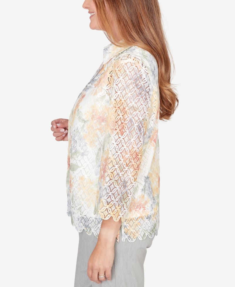 Women's Al Fresco Lace Floral Two-In-One Top with Necklace