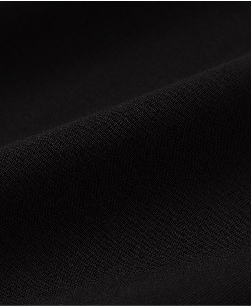 Men's Luxe Signature Slim Long Sleeve Tee Made With Organic Cotton