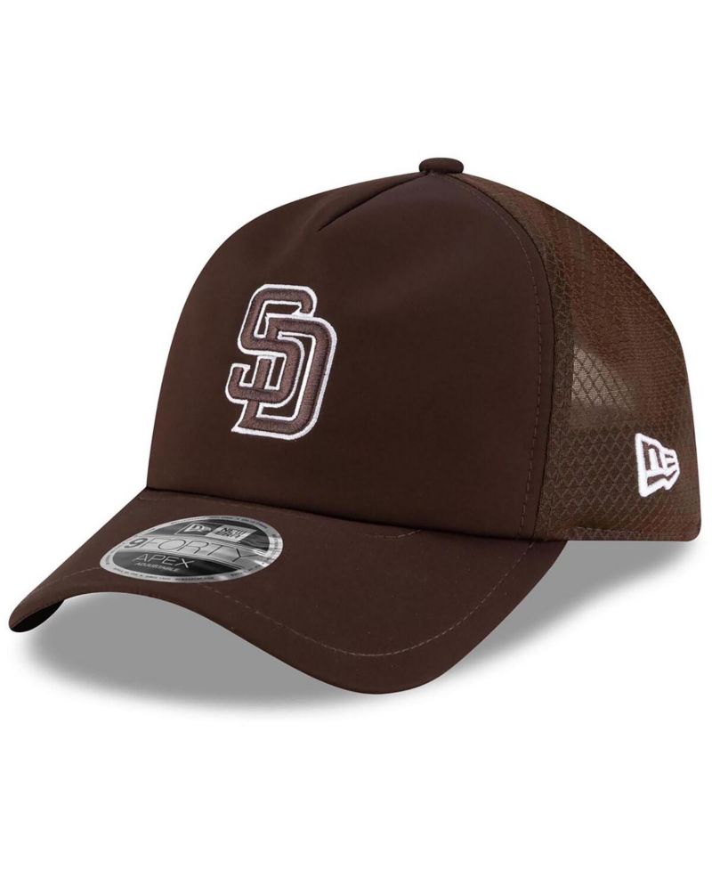 Men's Brown San Diego Padres 2026 Batting Practice Apex 9FORTY Adjustable Trucker Hat