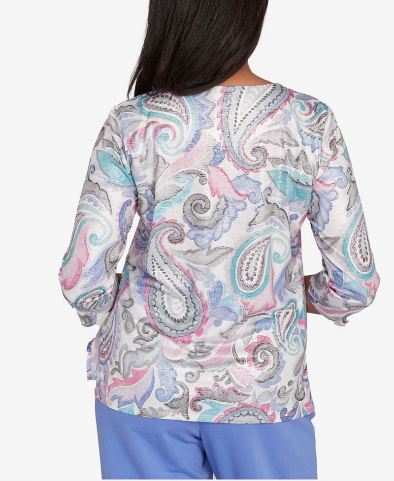 Women's Casual Vibe Pleated Paisley Crew Neck Top