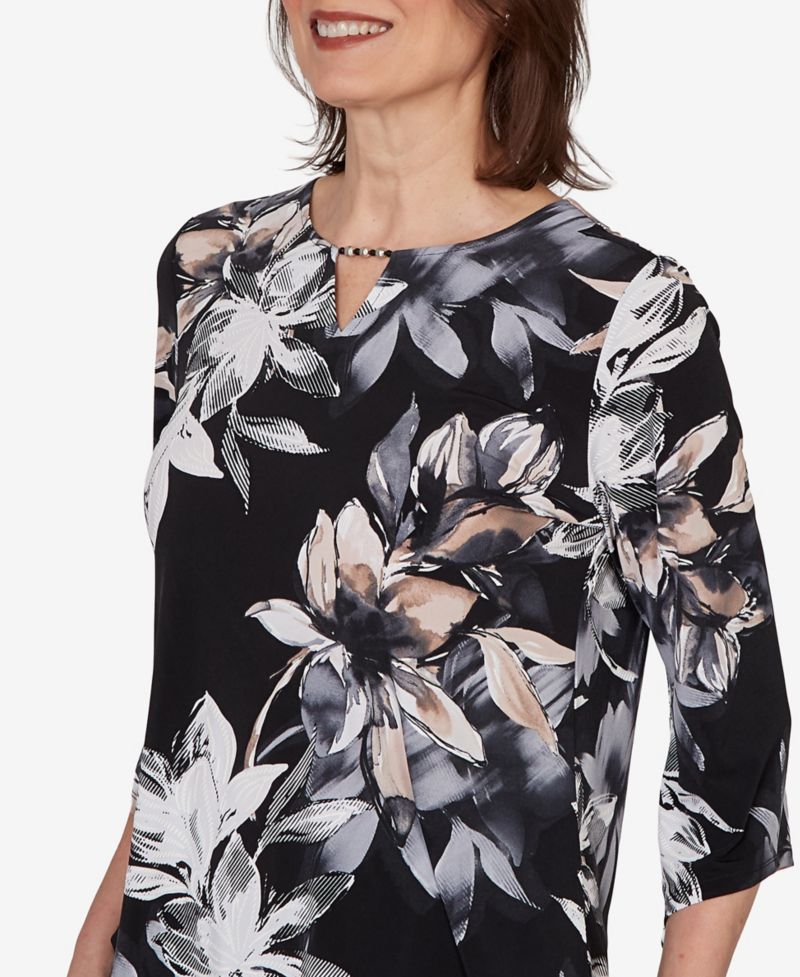 Petite Watercolor Floral Printed Top