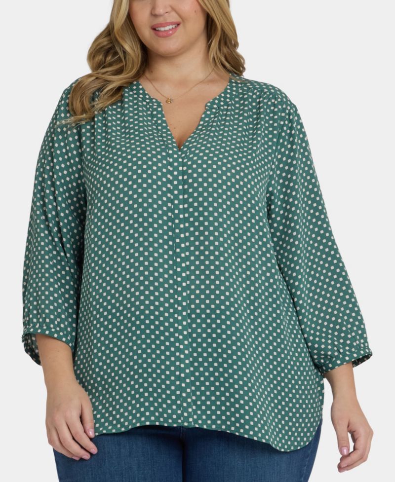 Plus Size Pintuck 3/4 Sleeve Top