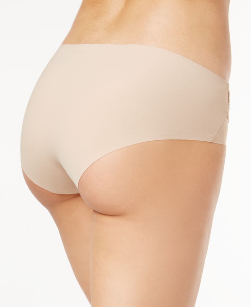 b.tempt'd Women's by Wacoal B. Bare Hipster Underwear 978267