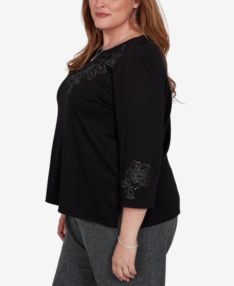 Plus Size Floral Scoop Neck 3/4-Sleeve Knit Top