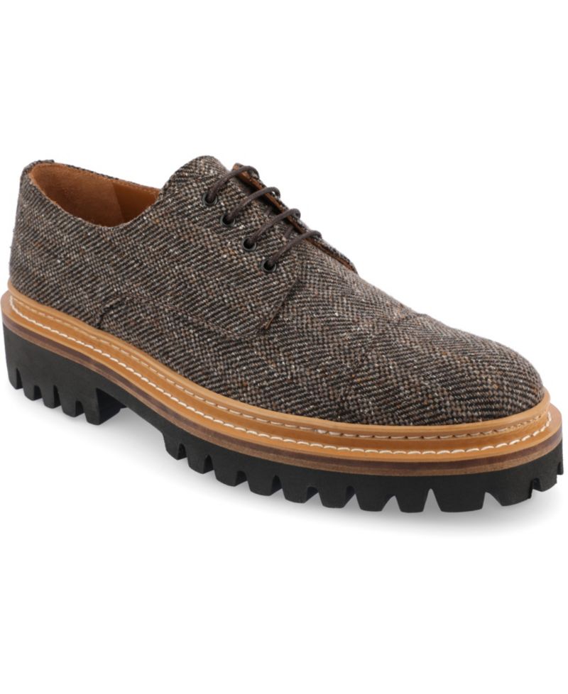 Men's The Country Cap-Toe Shoe with Lug Sole
