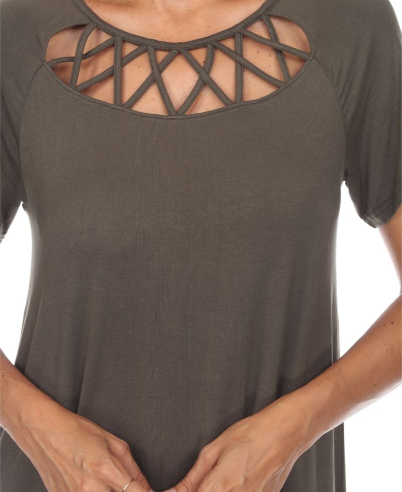 Plus Size Crisscross Cutout Short Sleeve Top