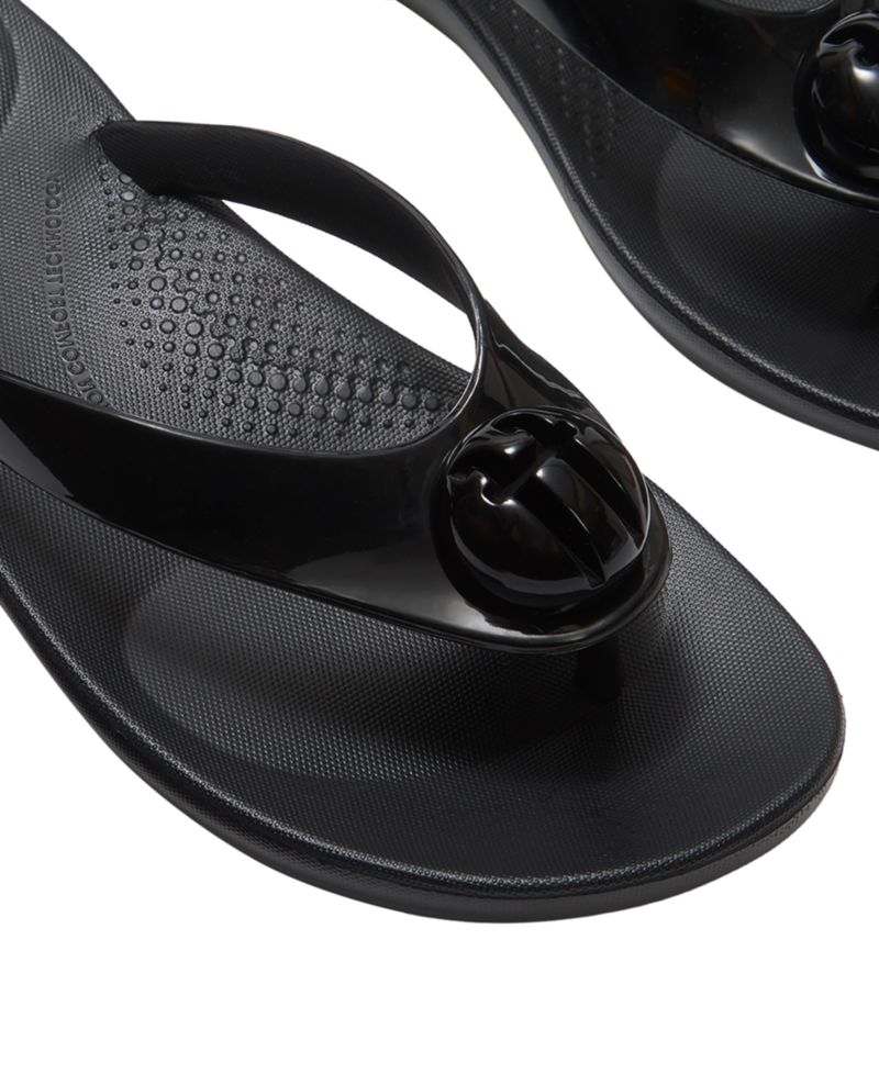 Women's Iqushion Glossy-Button Slip-On Sandals