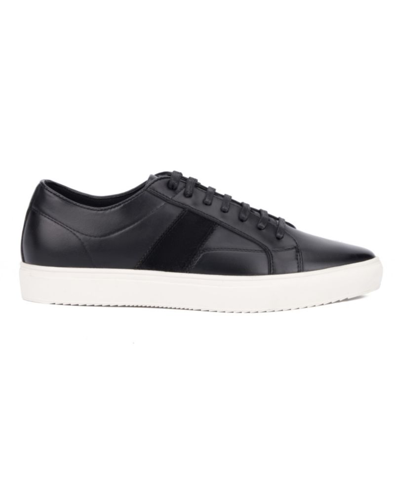 Footwear Men's Conor Low Top Sneakers
