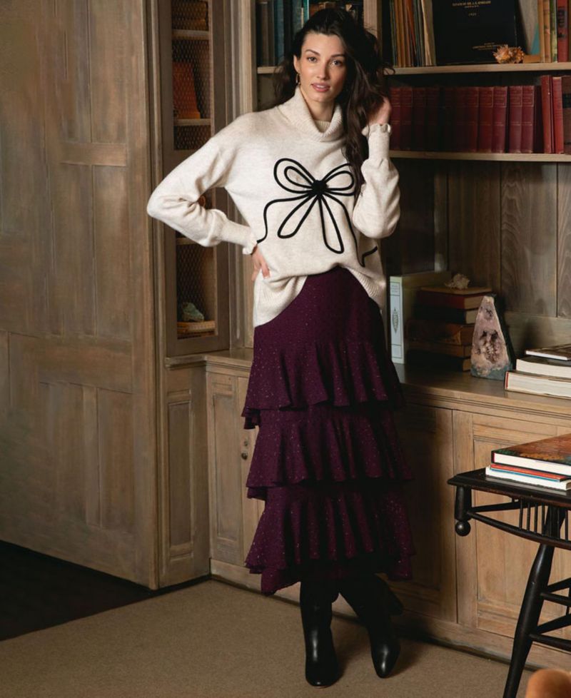 Women's Embroidered Ribbon Turtleneck Sweater