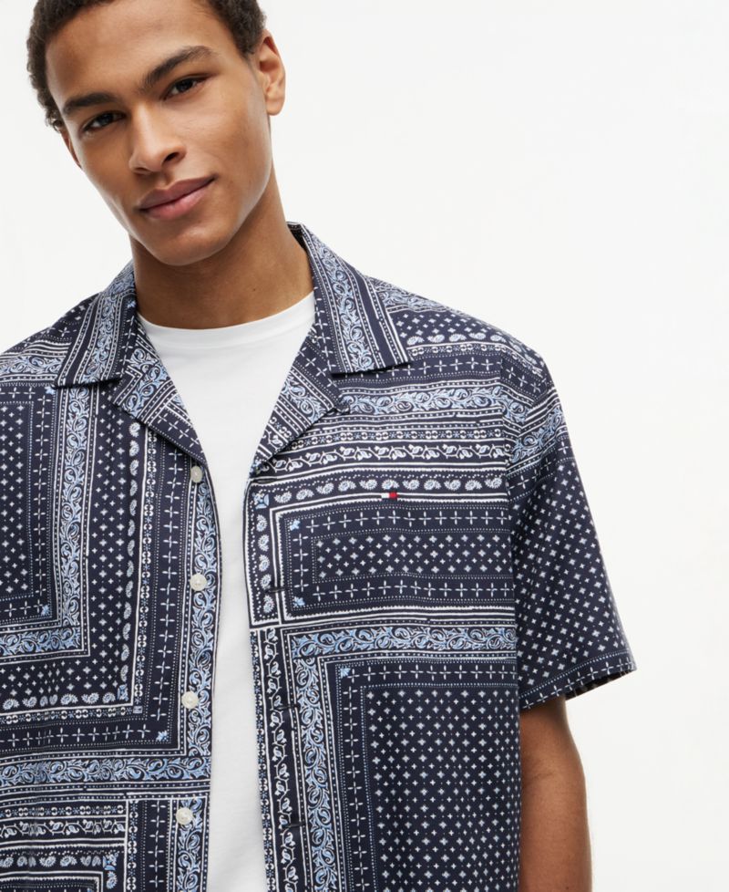 Men's Regular-Fit Bandana Print Shirt