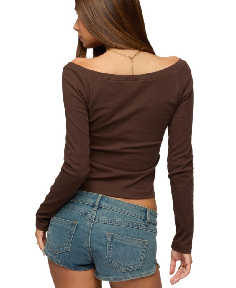 Women's Cameo Boat Neck Button Up Top