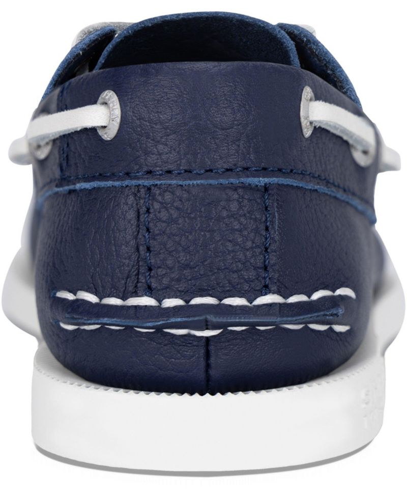 Boy's ( 1 to 13.5 ) Authentic Original Boat Shoe