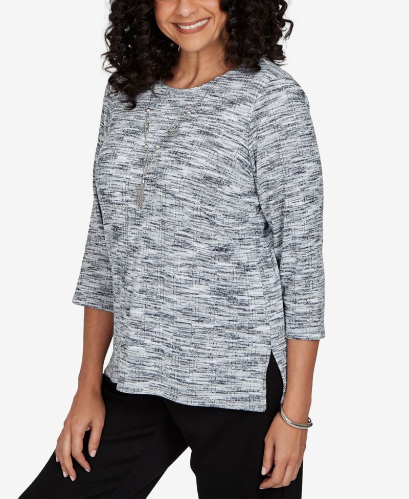 Petite Space Dye Top with Necklace