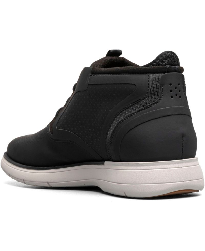 Men's Eastmont Almond Toe Chukka Boots