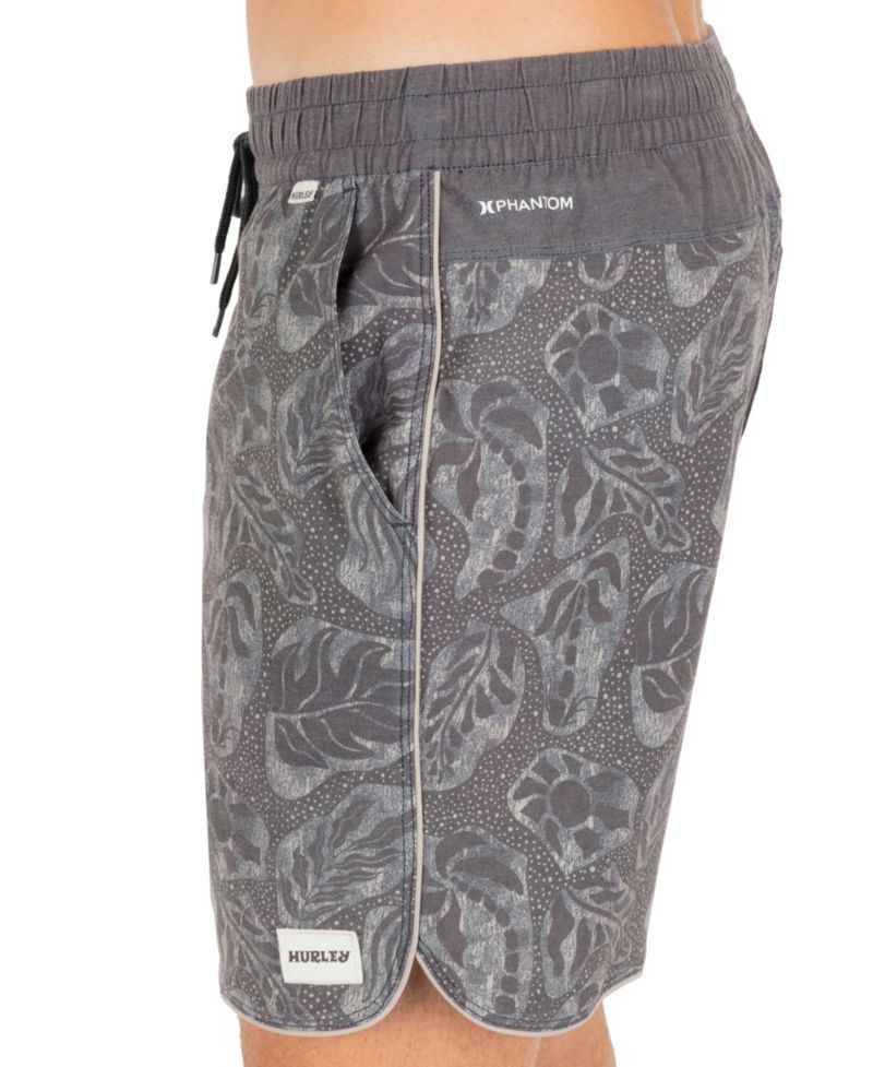 Men's Phantom Naturals Scallop Volley 17"