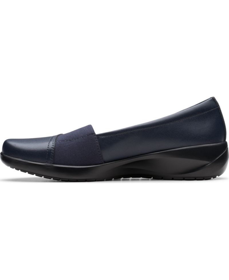 Women's Kaetlyn Rhea Round Toe Loafers