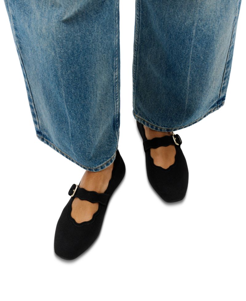 Women's Delicato Wave Edge Canvas Mary Jane Flats