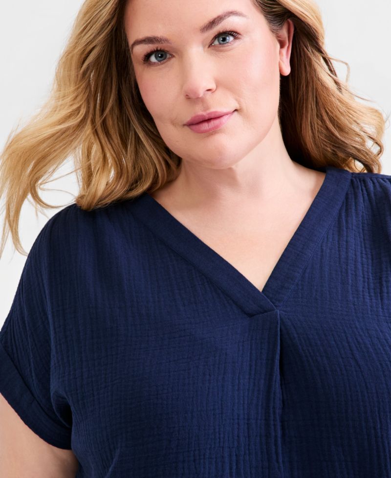 Petite Cotton Gauze V-Neck Short-Sleeve Top